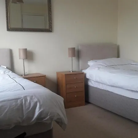 Budget - Knocknacarra, Panzió Galway